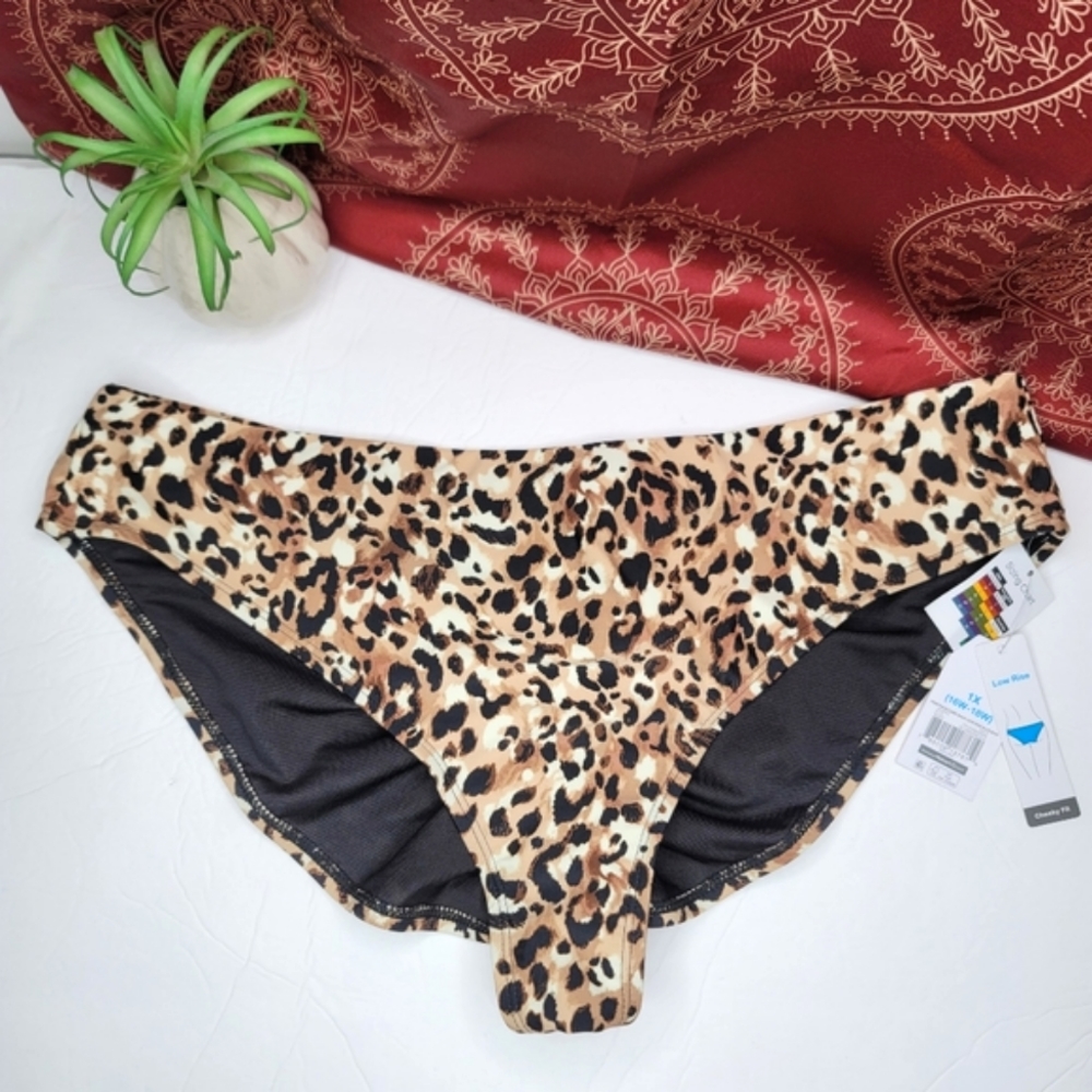 Time and Tru Bikini Bottom Animal Print Size 1X (16W-18W) NWT